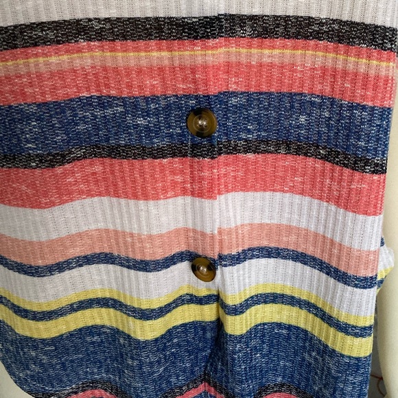 New! Almost famous top - Picture 4 of 13